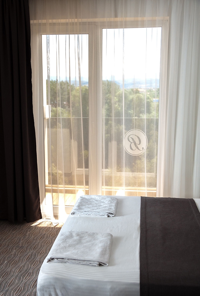 Suit Room For 4 and 5 Person